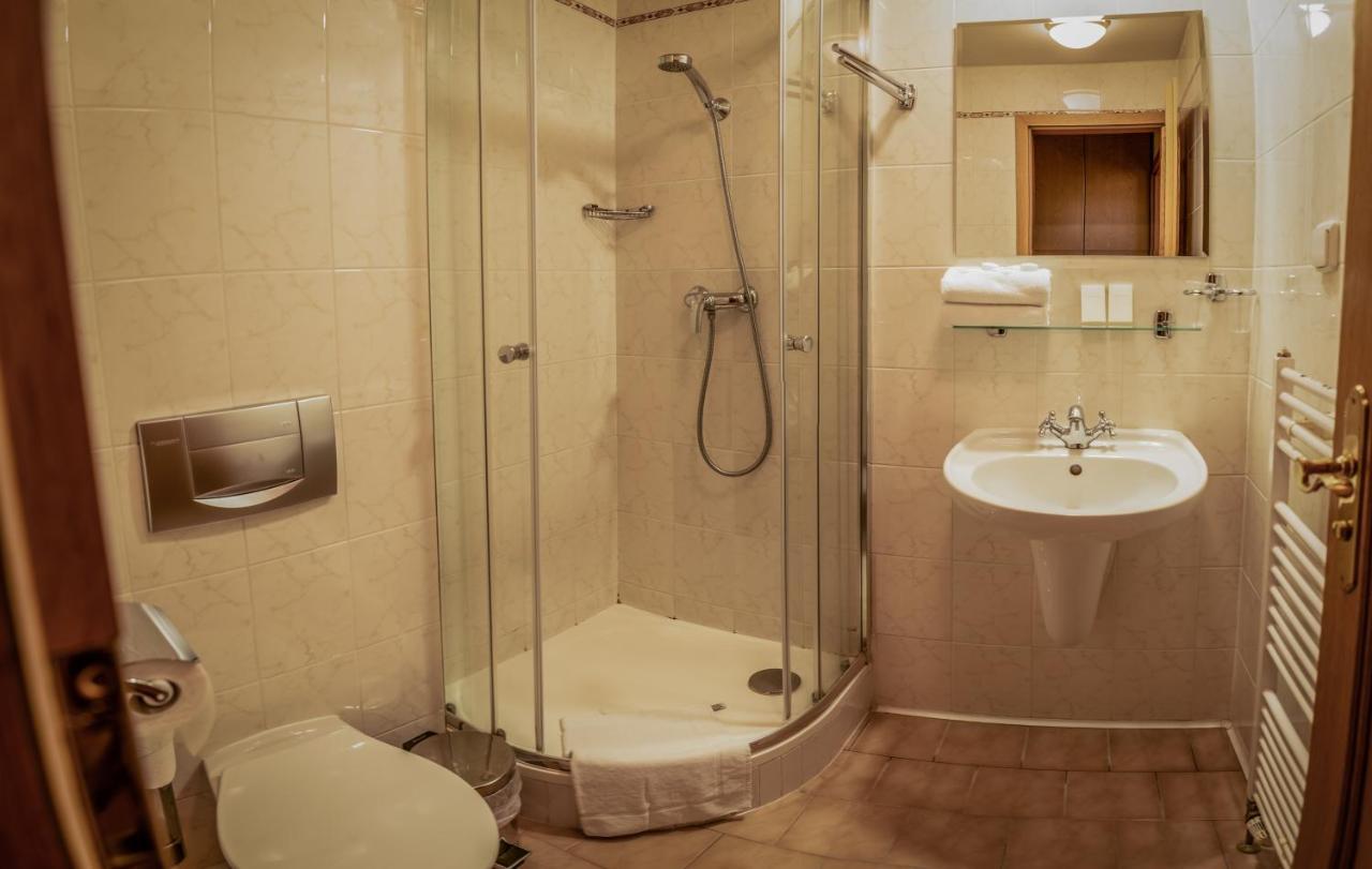 Hotel Brixen Havlíčkŭv Brod Esterno foto